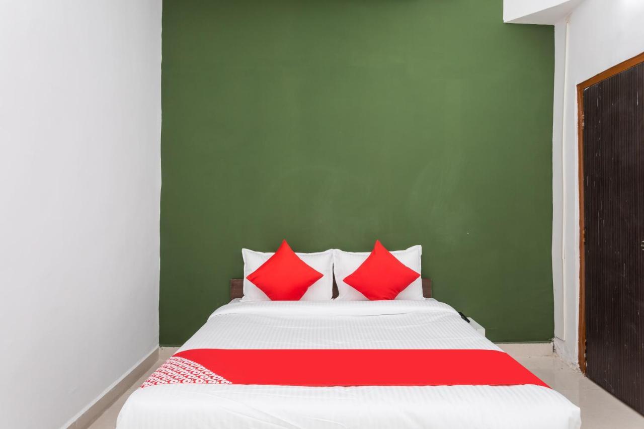 Oyo Hotel Convivial Paradise Shamsgarh Zewnętrze zdjęcie